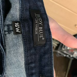 Judy Blue 16 W skinny jeans